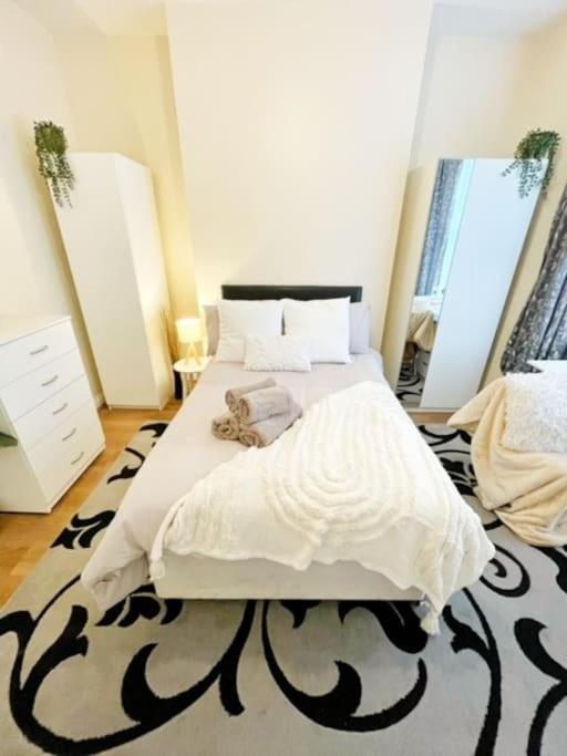 5 Bedroom, Sleeps 9 - Base To Explore Liverpool And Beyond Λίβερπουλ Εξωτερικό φωτογραφία