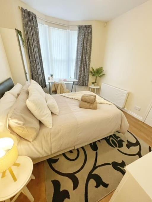 5 Bedroom, Sleeps 9 - Base To Explore Liverpool And Beyond Λίβερπουλ Εξωτερικό φωτογραφία