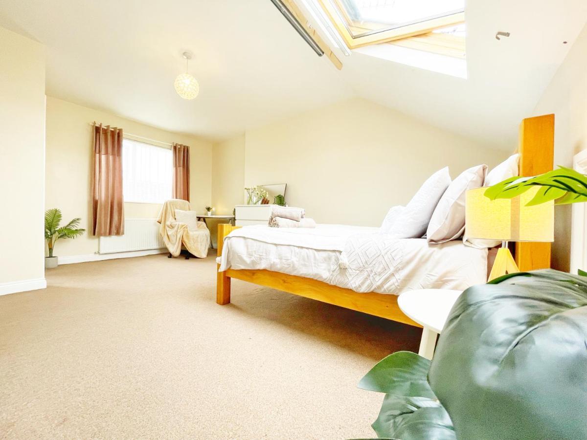 5 Bedroom, Sleeps 9 - Base To Explore Liverpool And Beyond Λίβερπουλ Εξωτερικό φωτογραφία