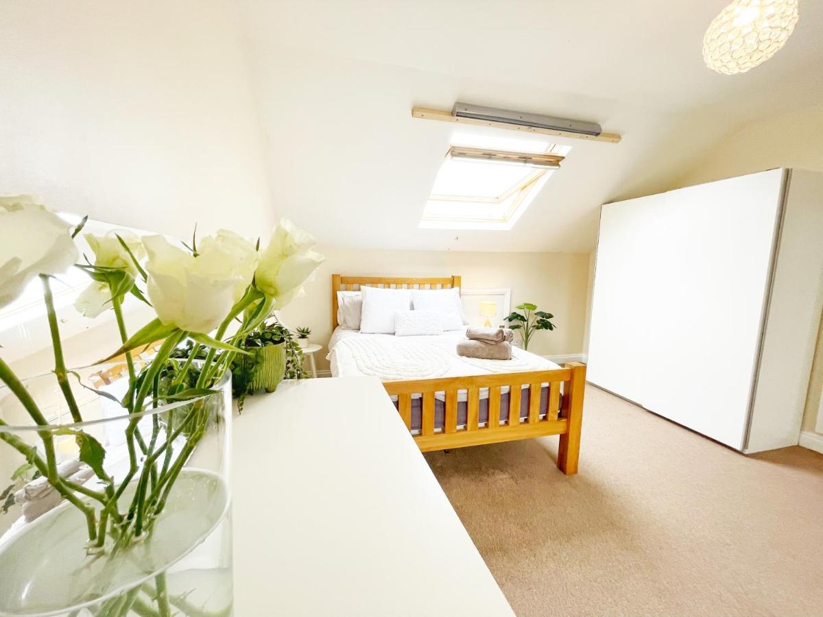 5 Bedroom, Sleeps 9 - Base To Explore Liverpool And Beyond Λίβερπουλ Εξωτερικό φωτογραφία
